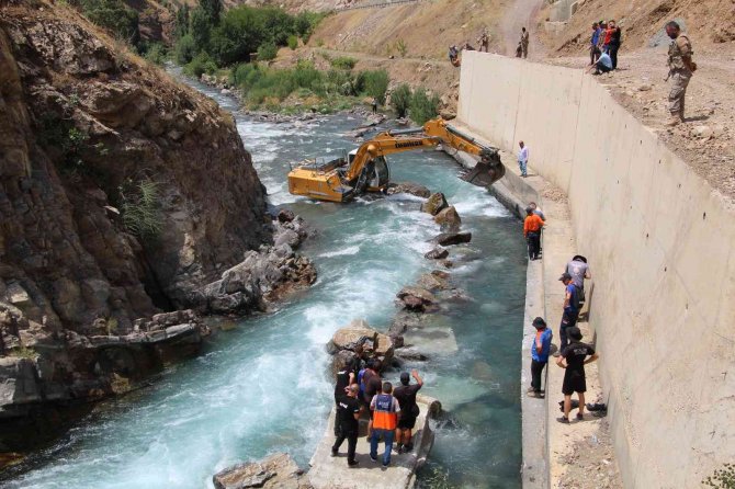 Kayıp Hemşireden 58 Gündür Haber Alınamıyor
