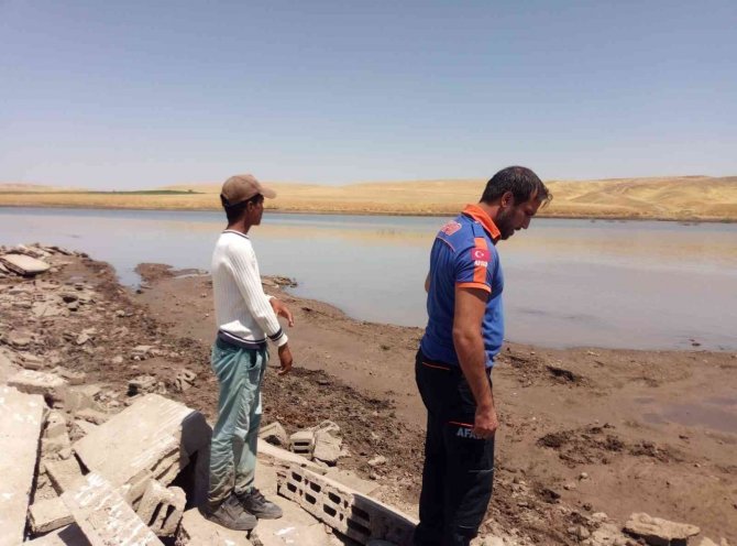 Diyarbakır’da Gölete Giren Suriyeli Çocuk Kayboldu