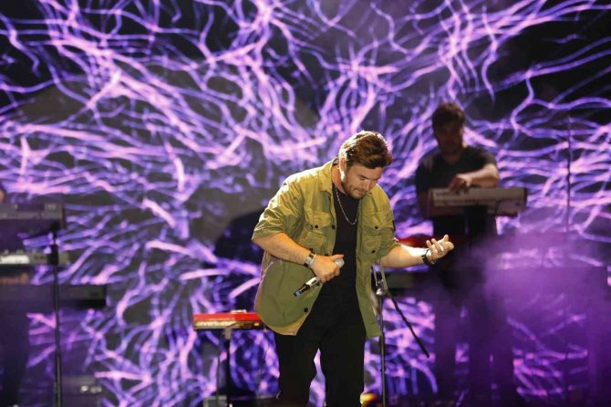 Başakşehir’de Mustafa Ceceli Konseri