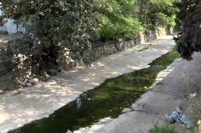 Ereğli İlçe Merkezini Lağım Kokusu Sardı