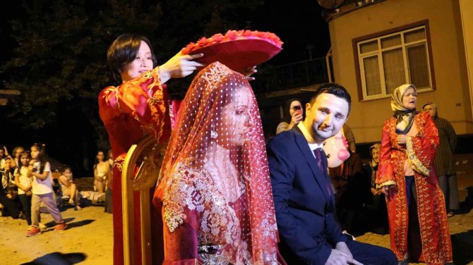 Japon Gelin Türk Kültürüne Hayran Kaldı