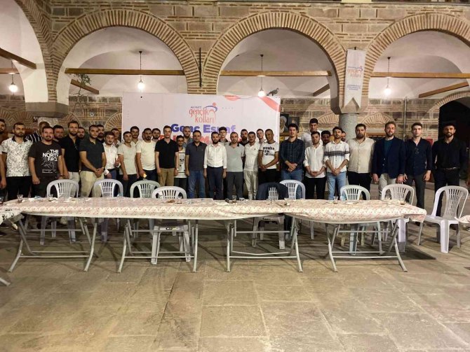 Ak Parti’li Baybatur: “Ak Parti, Gençlerle Yeni Zaferlere İmza Atacak”