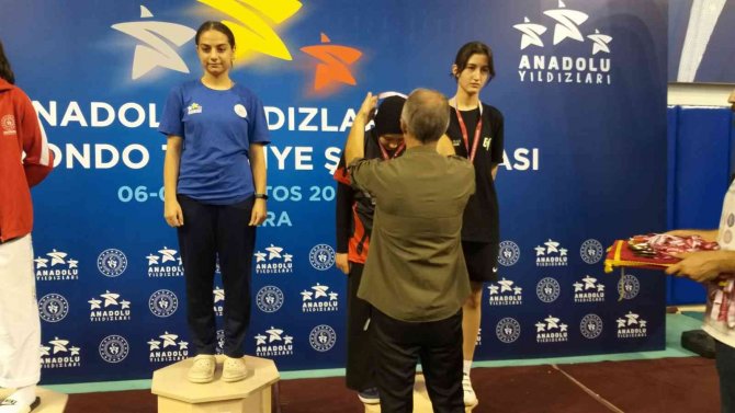 Amasyalı Ela Türkiye Üçüncüsü Oldu