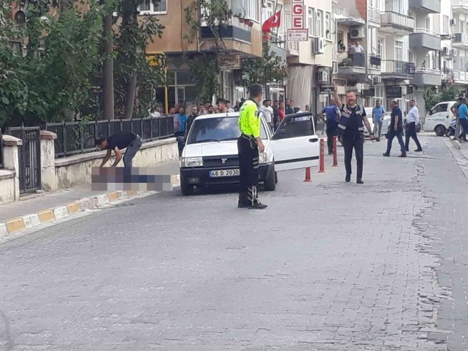 Tartıştığı Kişiyi Öldürüp, Emniyetin Önünde İntihar Etti