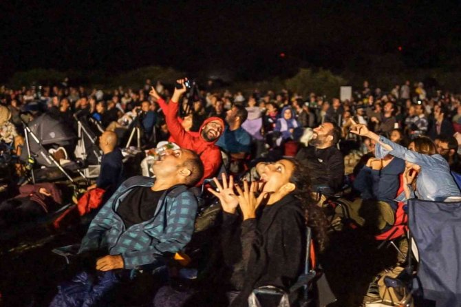 Meteor Yağmuru İçin Binlerce Gökyüzü Meraklısı Karacabey’de Buluştu