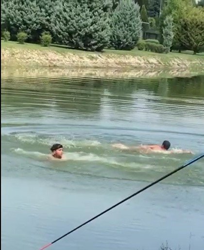 Çocukların Porsuk Çayı’nda Tehlikeli Oyunu