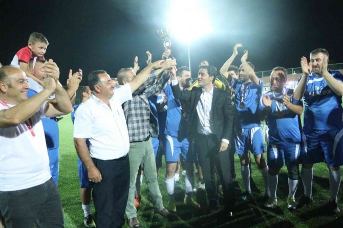 İ̇ncesu Yavuz Özkan Futbol Turnuvası Tamamlandı