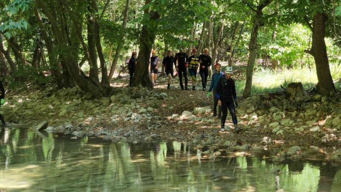 Kanyonda Mahsur Kalan 2 Kişi 25 Saat Sonra Kurtarıldı