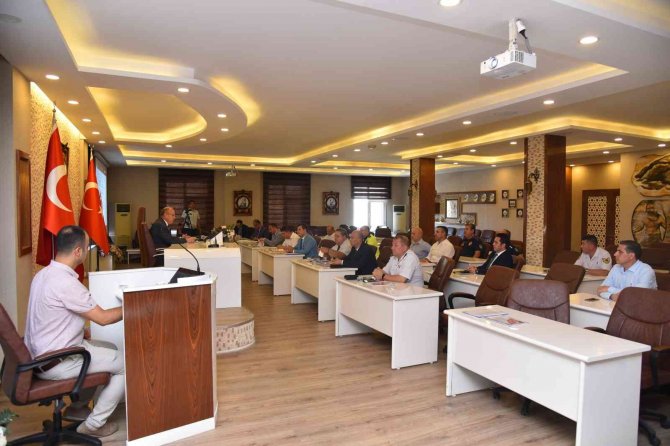 Manisa’da İ̇l Spor Güvenlik Kurulu Toplantısı Yapıldı