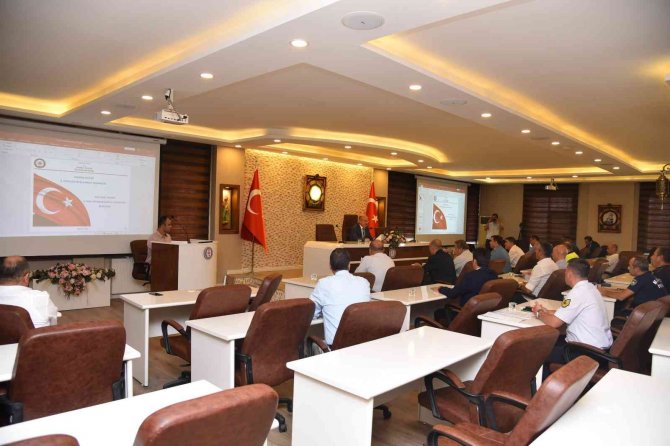 Manisa’da İ̇l Spor Güvenlik Kurulu Toplantısı Yapıldı