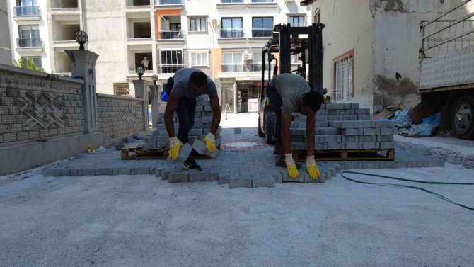 Yunusemre’de 5 Mahallenin Yolları Yenileniyor