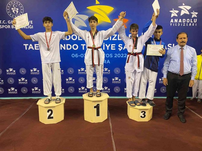 Zonguldak Taekwondo’da Türkiye Şampiyonu Oldu
