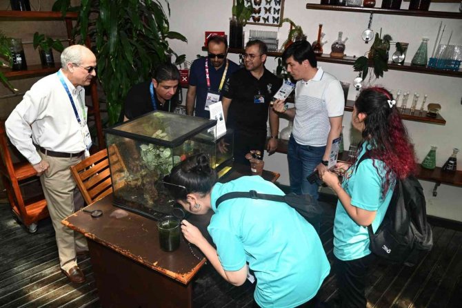 İ̇slam Dayanışma Oyunları Heyeti Tropikal Kelebek Bahçesi’ni Gezdi