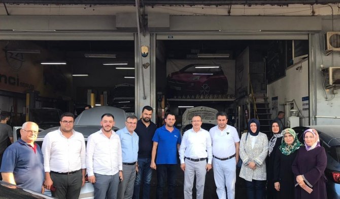 Ak Parti’li Aydemir’den Yunusemre’de Yoğun Mesai