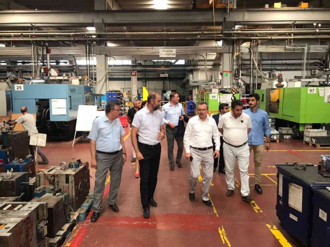 Ak Parti’li Aydemir’den Yunusemre’de Yoğun Mesai