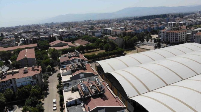 10 Bin Kişinin Yaşadığı Mahallede Okul Ve Cami Yok