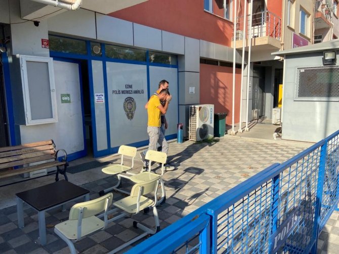 Çanakkale’de Aynı Gün İçerisinde 3 Hırsızlık Olayına Karışan Şüpheliler Tutuklandı