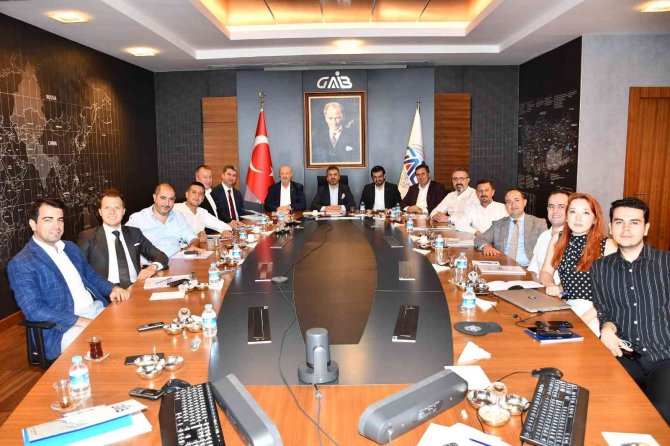 Celal Kadooğlu: “7 Aylık Süreçte 1 Milyar 951 Milyon 96 Bin Dolarlık İhracata İmza Atıldı”