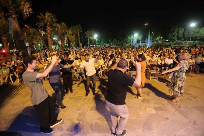 Denizli’de Yaz Konserleri Tüm Hızıyla Devam Ediyor