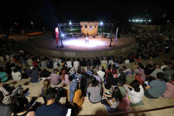 Denizli’de Yaz Konserleri Tüm Hızıyla Devam Ediyor