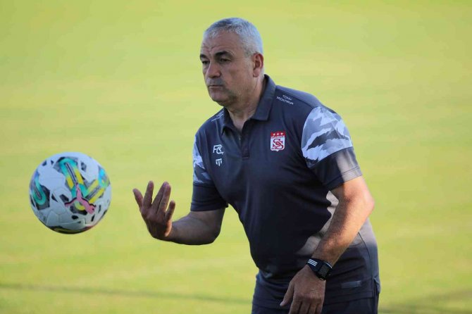 Rıza Çalımbay: "Taraftara Çok İhtiyacımız Var"