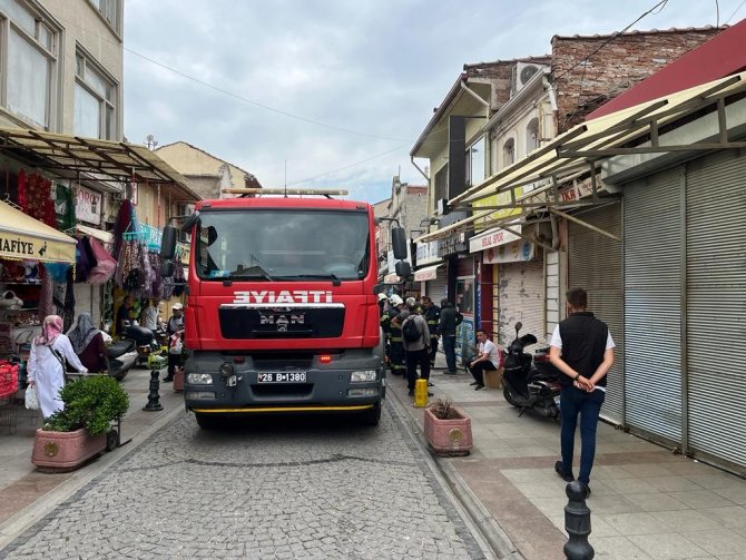 Tüp Yangını Ucuz Atlatıldı