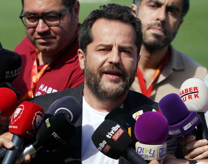 Erden Timur: "Victor Nelsson Gitmek İstediğini Söyledi, Biz Kalmasını İstiyoruz"