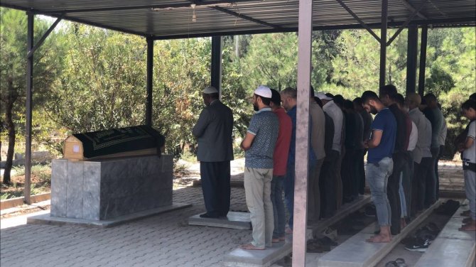 İ̇stanbul’da Öldürülen Beyza Memleketi Şanlıurfa’da Defnedildi