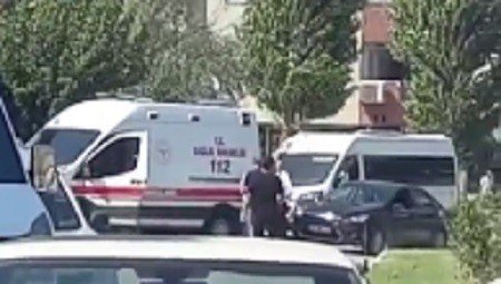 İ̇zmir’de Garip Olay: Hastane Önünden Ambulans Çalındı