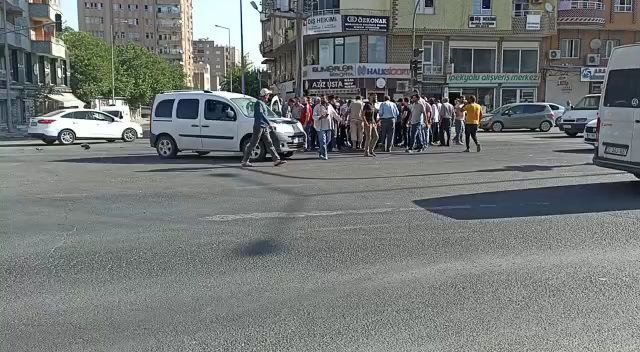 Mardin’de Kırmızı Işıkta Geçen Tır, Motosiklet Sürücüsünü Ezdi