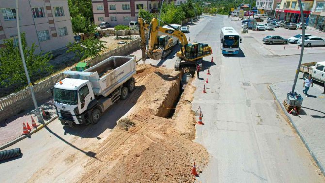Niğde Belediyesi Su Ve Kanalizasyon Çalışmalarını Sürdürüyor