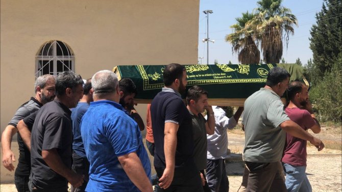 İ̇stanbul’da Öldürülen Beyza Memleketi Şanlıurfa’da Defnedildi