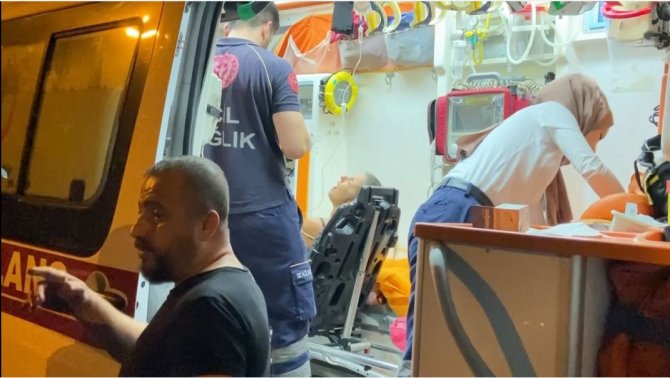 İ̇stanbul’da Film Gibi Eski Koca Dehşeti Kamerada: Önce Vurdu Sonra Aracını Gasp Etti