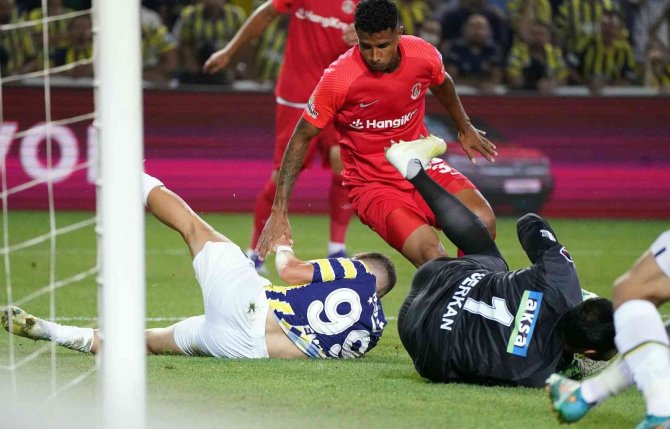 Spor Toto Süper Lig: Fenerbahçe: 3 - Ümraniyespor: 3 (Maç Sonucu)