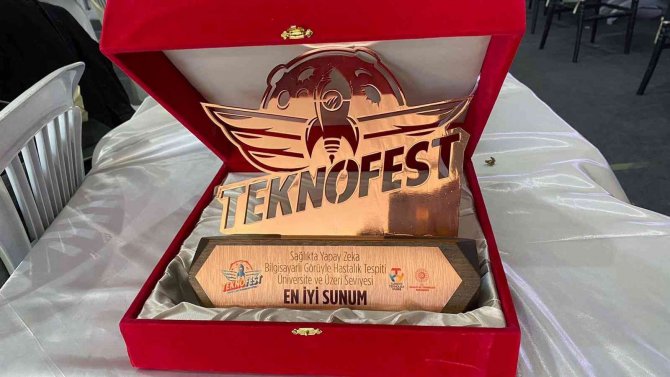 Teknofest’te En İyi Sunum Ödülü Subü’nün