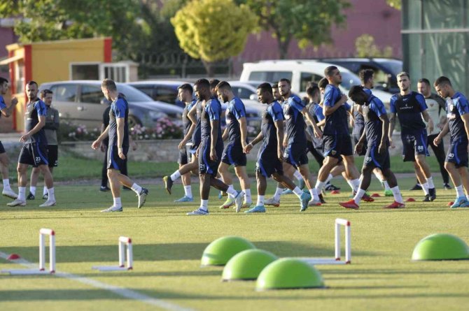 Kolovetsios: “Kafamızda 3 Puanı Almak Var”