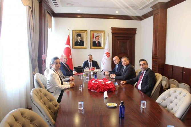 Türk Standartları Enstitüsü Ve Bursa Valiliği İş Birliğine Gidiyor