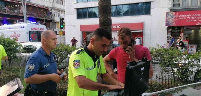 283 Promil Alkollü Sürücünün Ehliyetinin Olmadığı Ve Arandığı Ortaya Çıktı