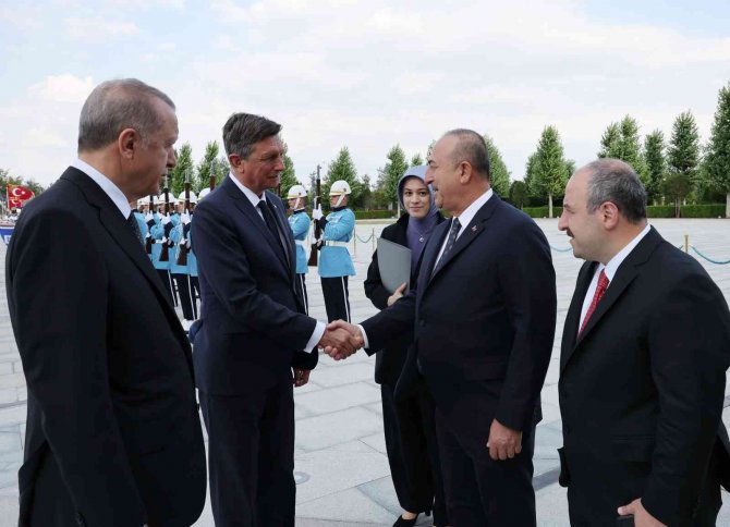 Cumhurbaşkanı Erdoğan, Slovenya Cumhurbaşkanı Pahor’u Resmi Törenle Karşıladı