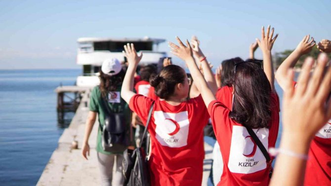 Heybeliada, Yetim Çocuklara Kucak Açtı