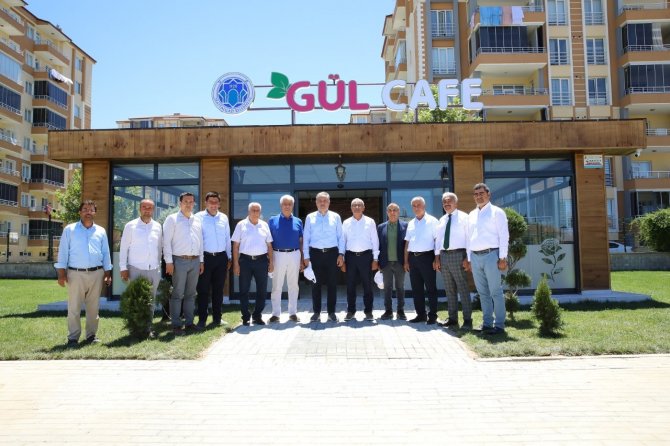 Milletvekili Çakır Ve Güder, Gül Bahçesini İnceledi