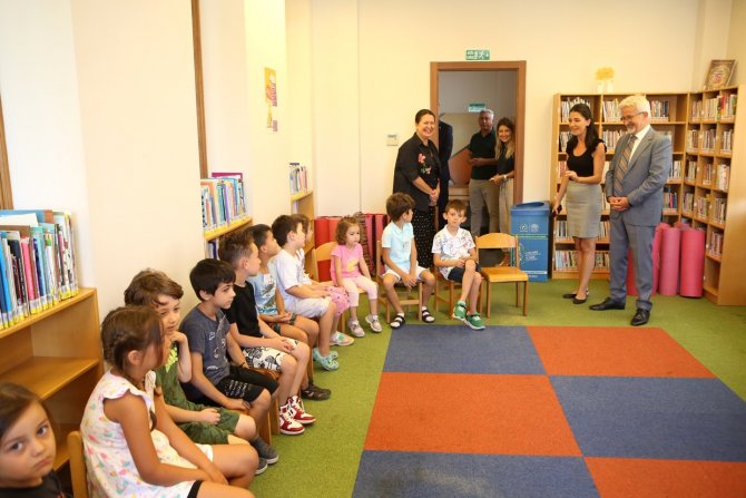 Amaç Çocuklara Kitabı Sevdirmek