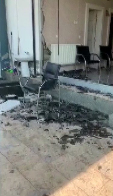 Gaziantep’te Bıçaklı Kavga: 12 Kişi Yaralandı, 4 Şüpheli Tutuklandı