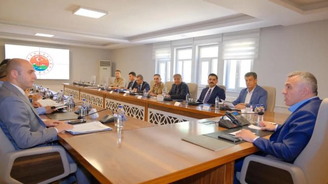 Vali Bilgin, Başkanlığında Değerlendirme Toplantısı Gerçekleştirildi