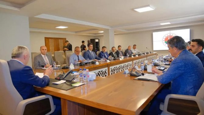 Vali Bilgin, Başkanlığında Değerlendirme Toplantısı Gerçekleştirildi