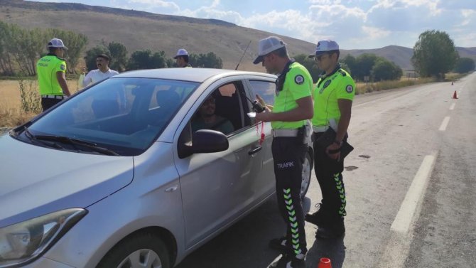 Kayseri-malatya Karayolunda Droneli Denetim