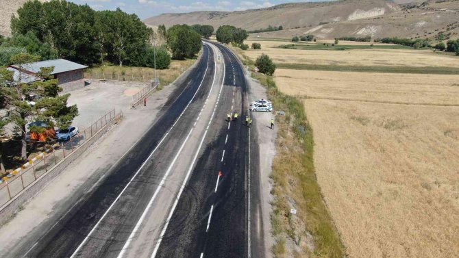 Kayseri-malatya Karayolunda Droneli Denetim