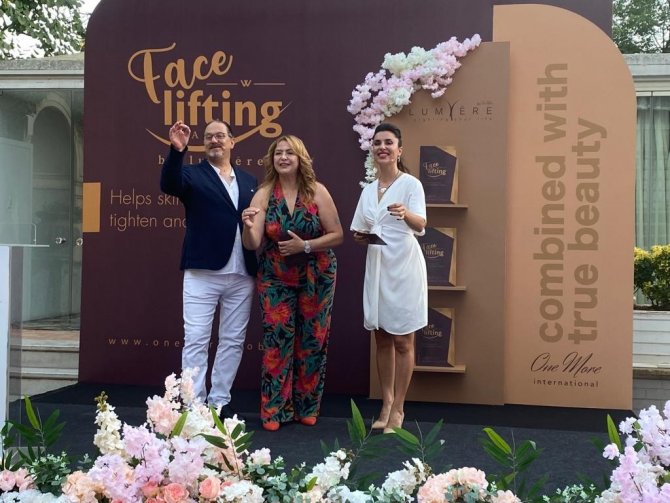 Yüz Gençleştirmede Yeni Yöntemler Yüz Güldürüyor