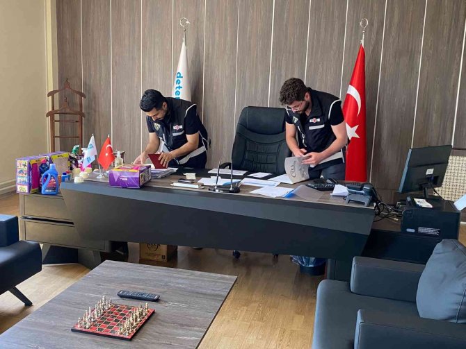 Deterjan Pazarı Vurgununda 8 Gözaltı