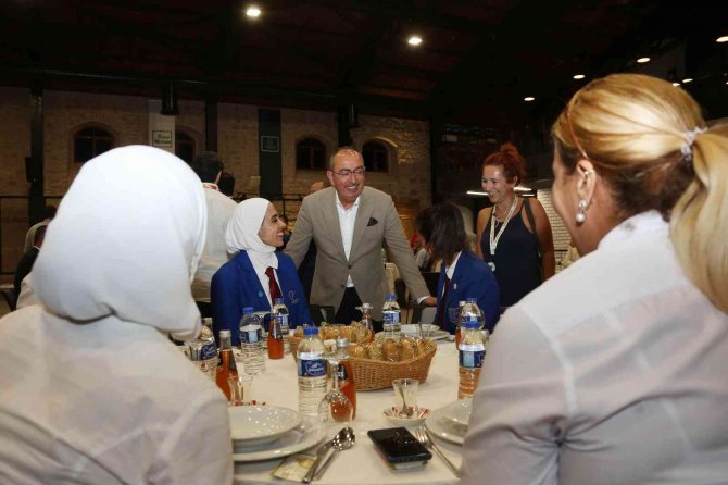 Başkan Kavuş, Taekwondo Dünyasından Misafirlerini Ağırladı
